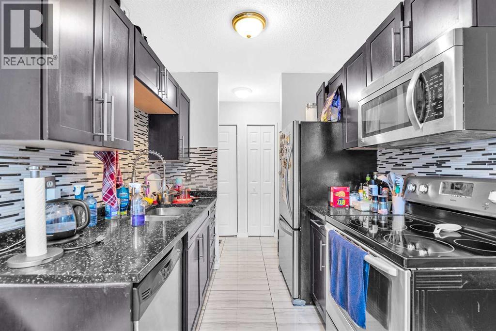 Single Family House for Sale in   A Street SW Bankview Calgary 