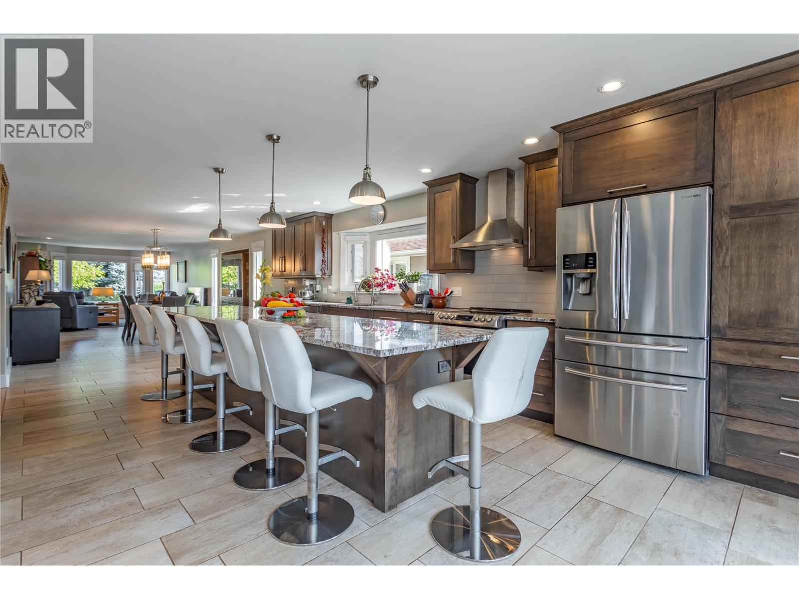  647 PIMLICO Road, Kelowna