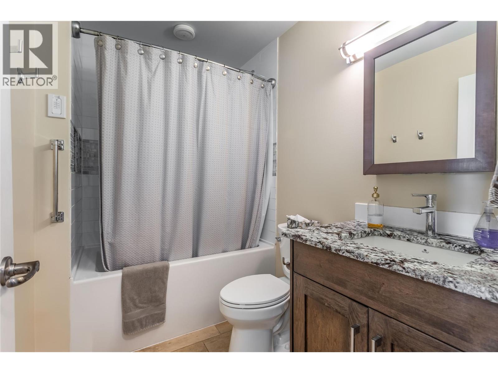  647 PIMLICO Road, Kelowna
