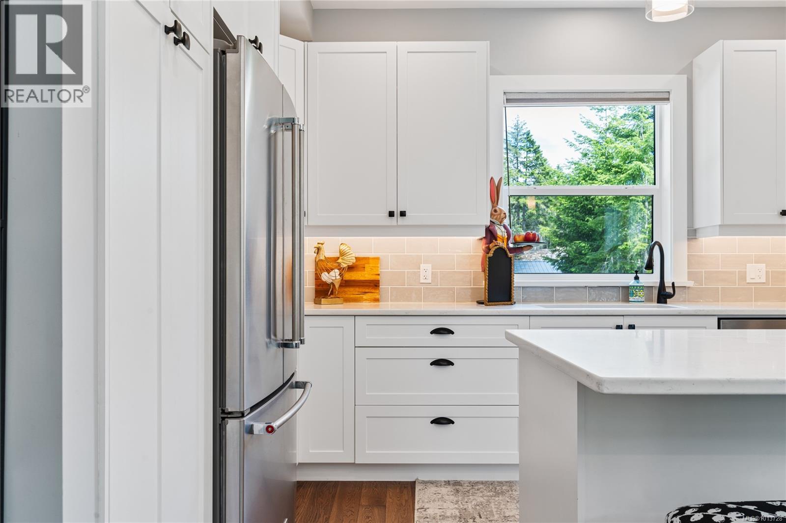 108 Trailhead Cir, Shawnigan Lake
