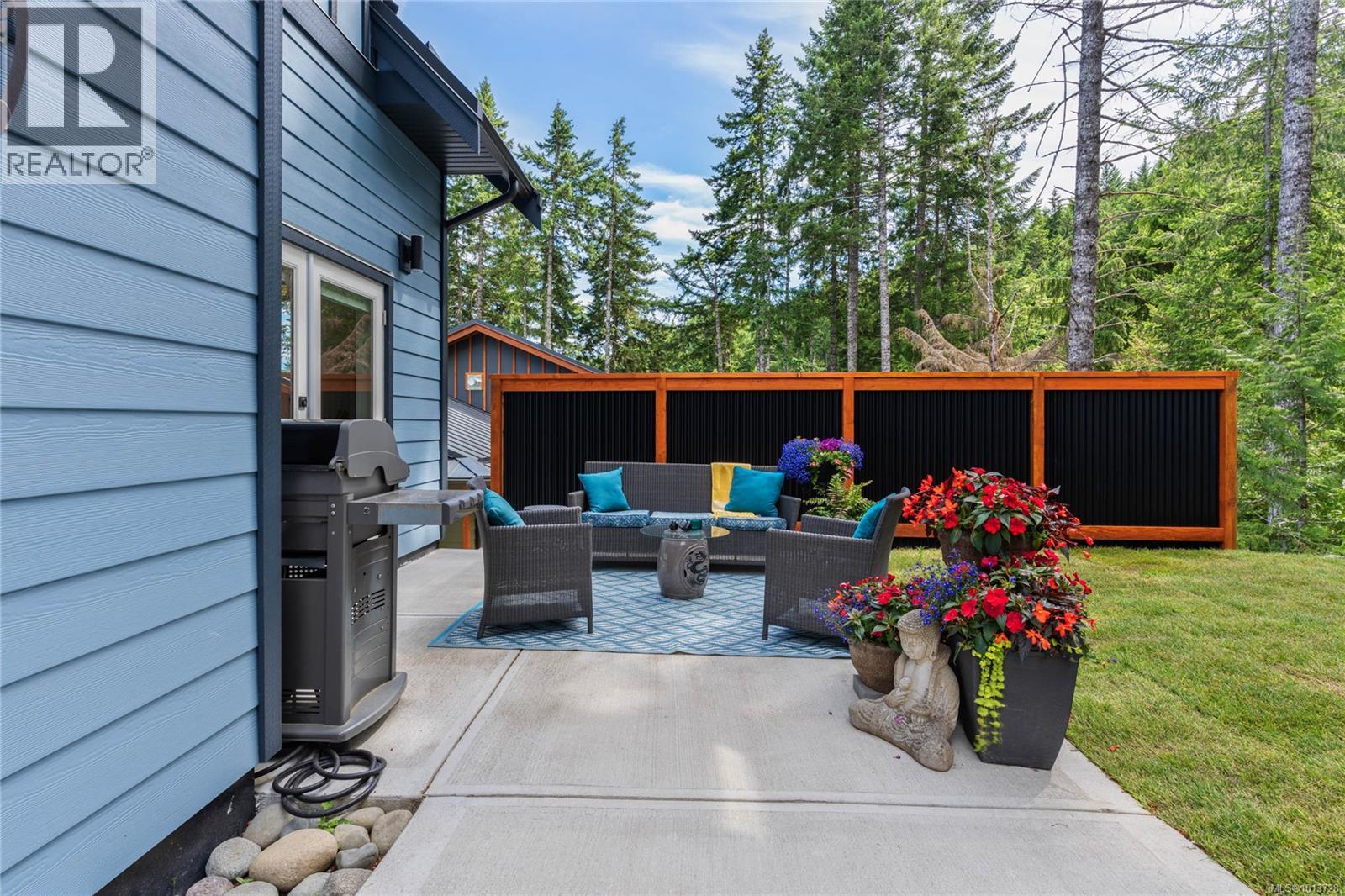 108 Trailhead Cir, Shawnigan Lake