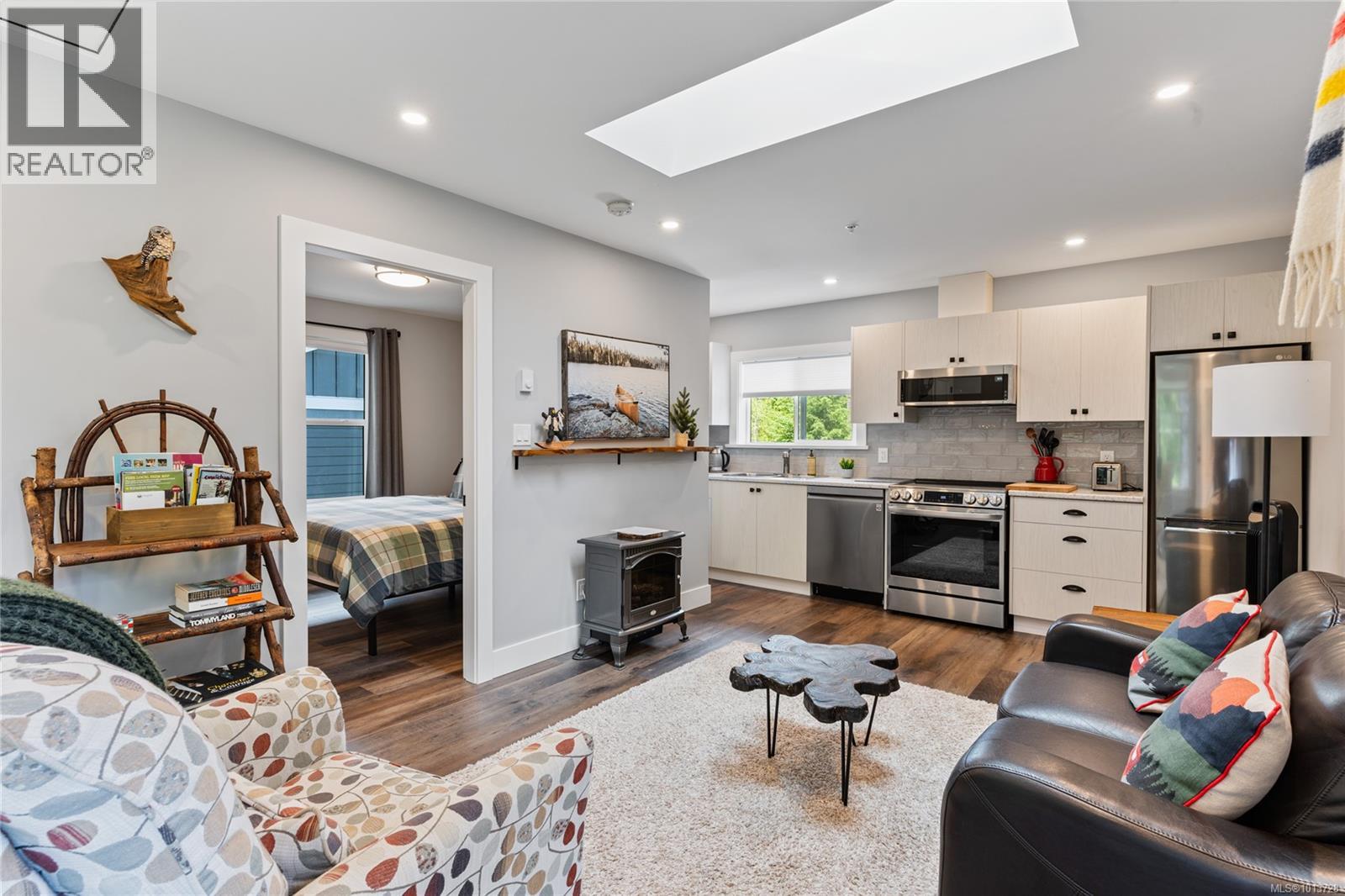 108 Trailhead Cir, Shawnigan Lake