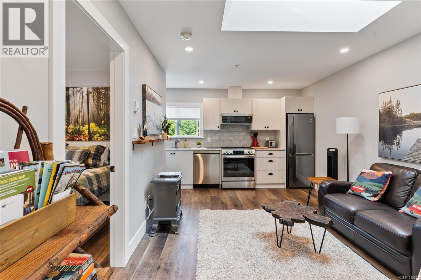 108 Trailhead Cir, Shawnigan Lake