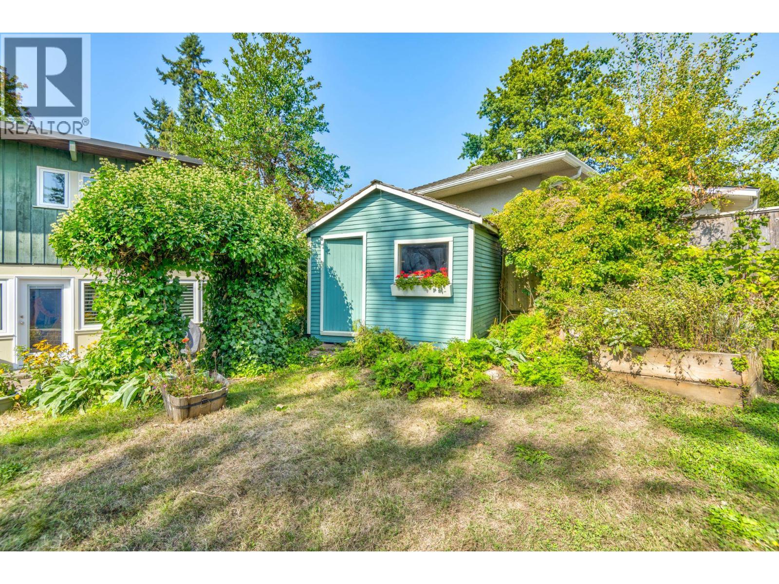 884 EILDON STREET, Port Moody