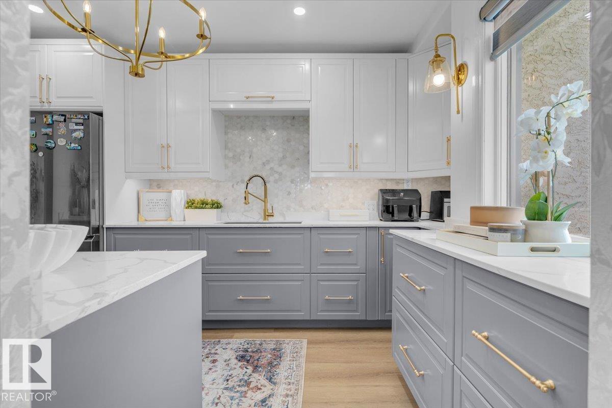 138 TWIN BROOKS CV NW, Edmonton