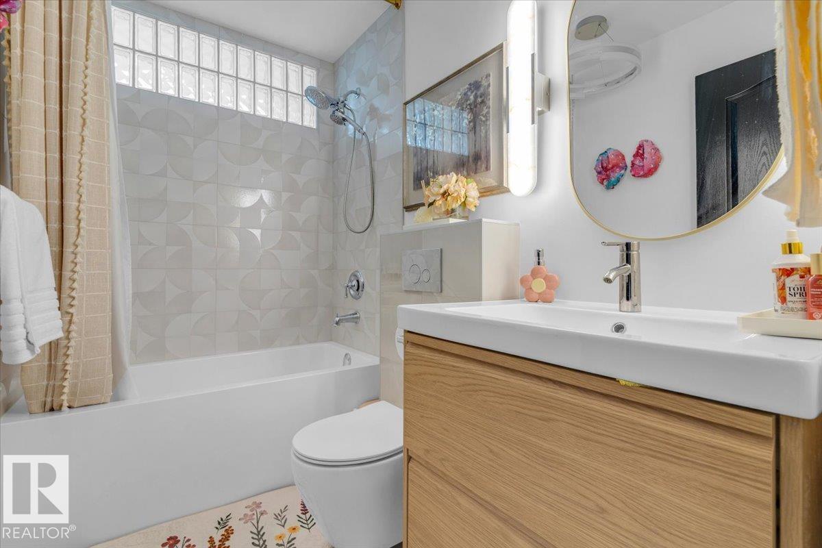 138 TWIN BROOKS CV NW, Edmonton