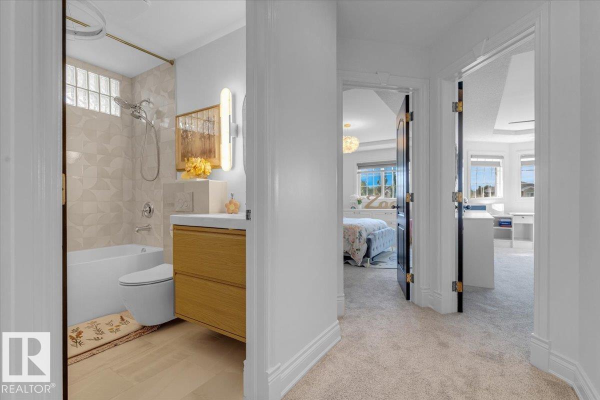 138 TWIN BROOKS CV NW, Edmonton