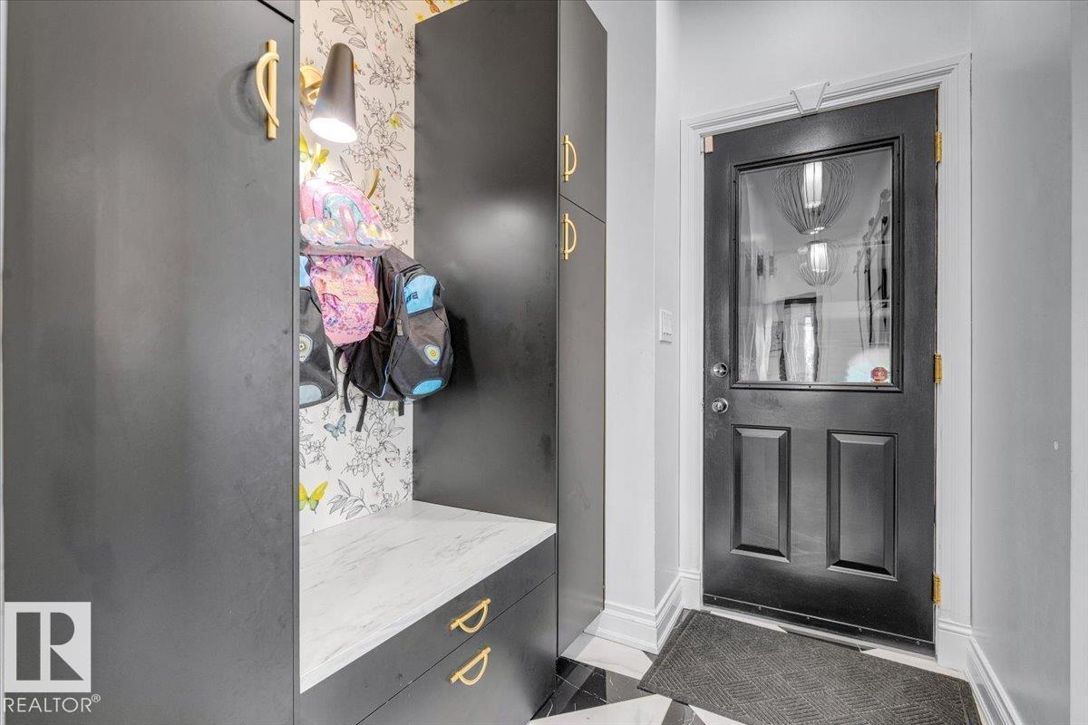 138 TWIN BROOKS CV NW, Edmonton