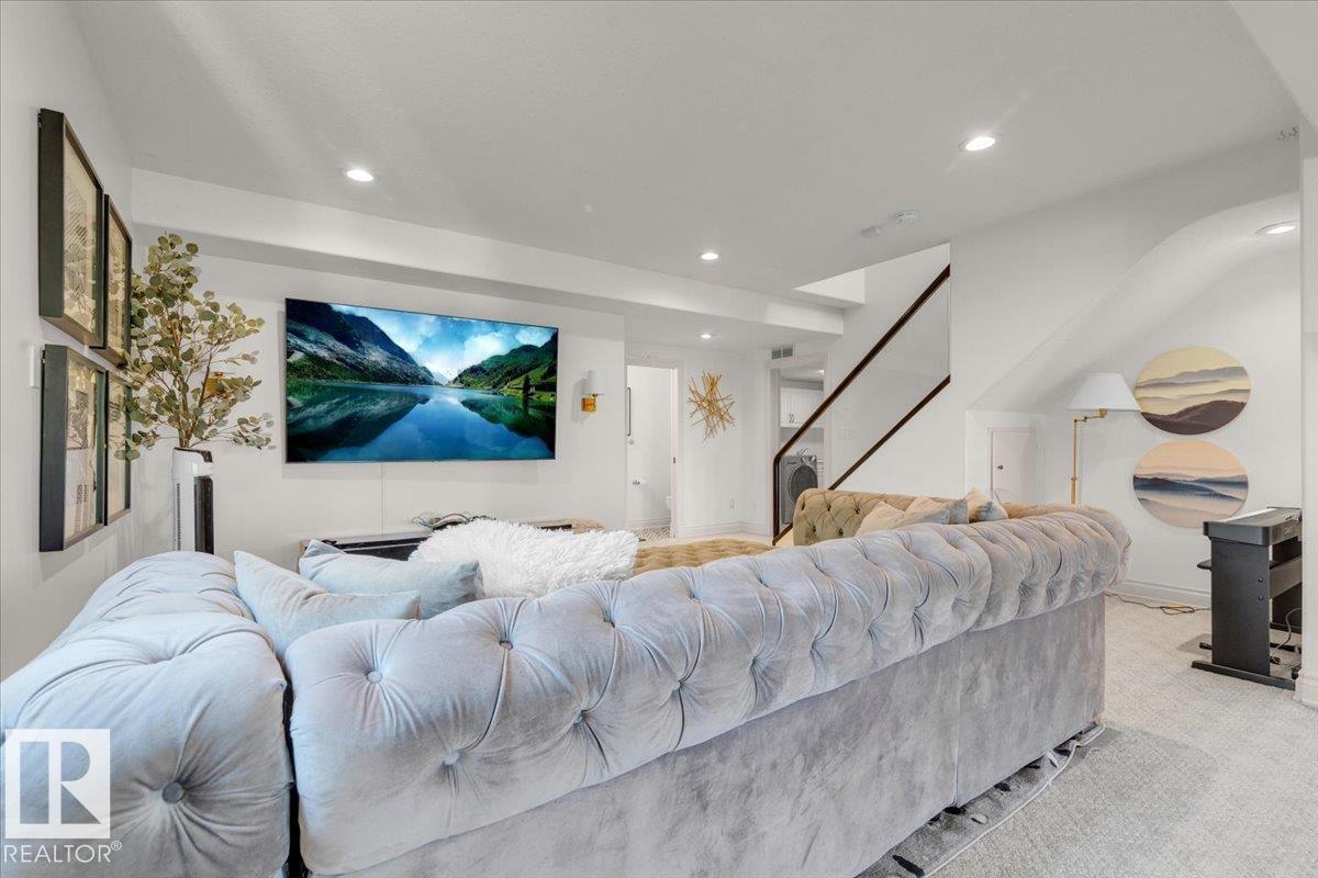 138 TWIN BROOKS CV NW, Edmonton