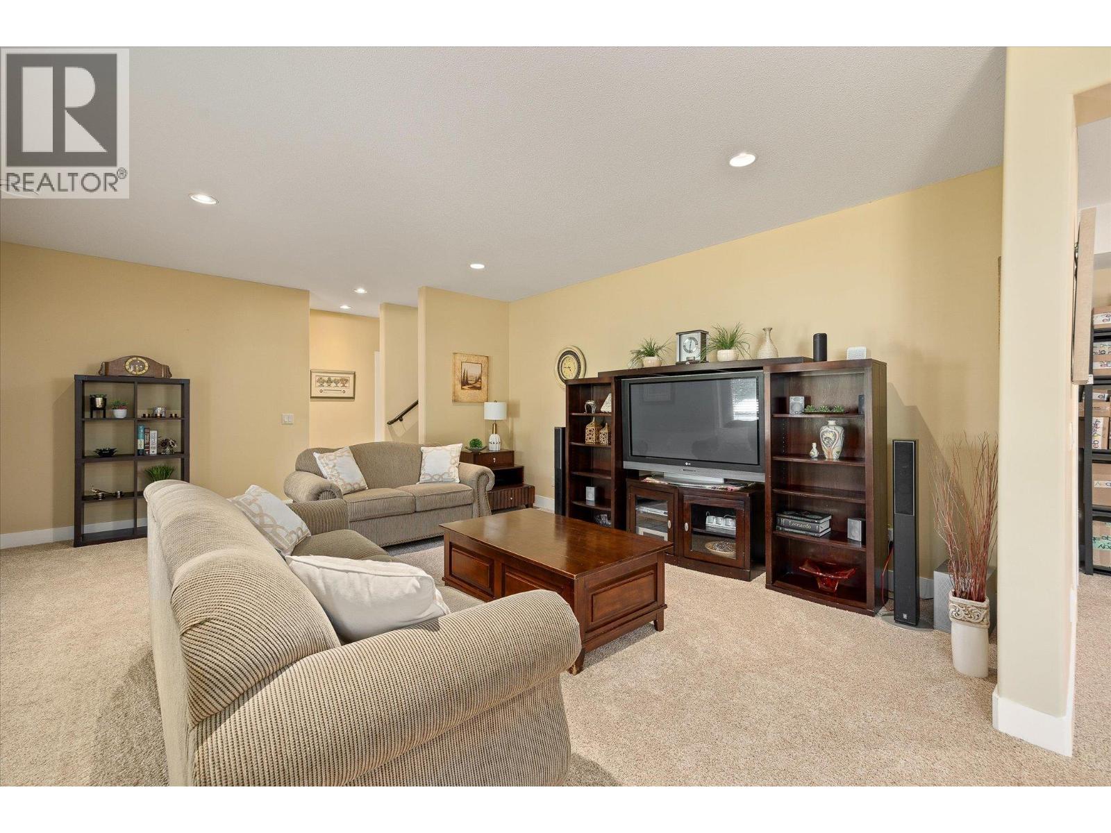  12860 Cliffshore Drive, Lake Country