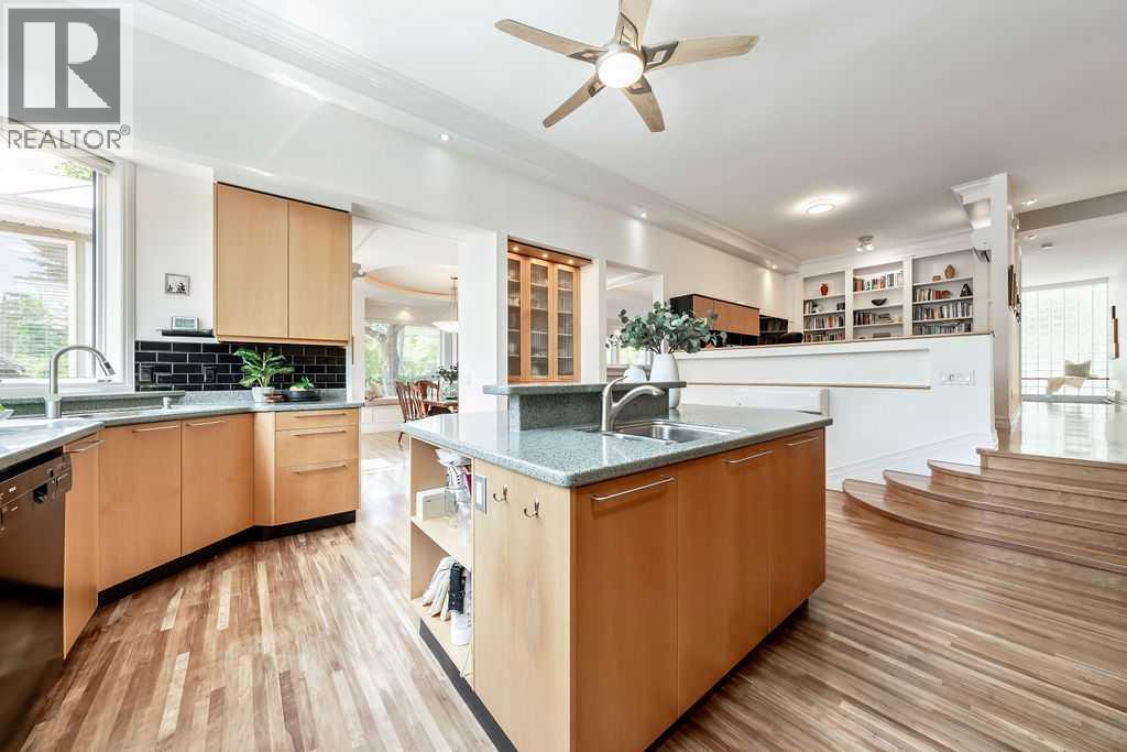 Single Family House Bungalow for Sale in   Avenue NE Renfrew Calgary 