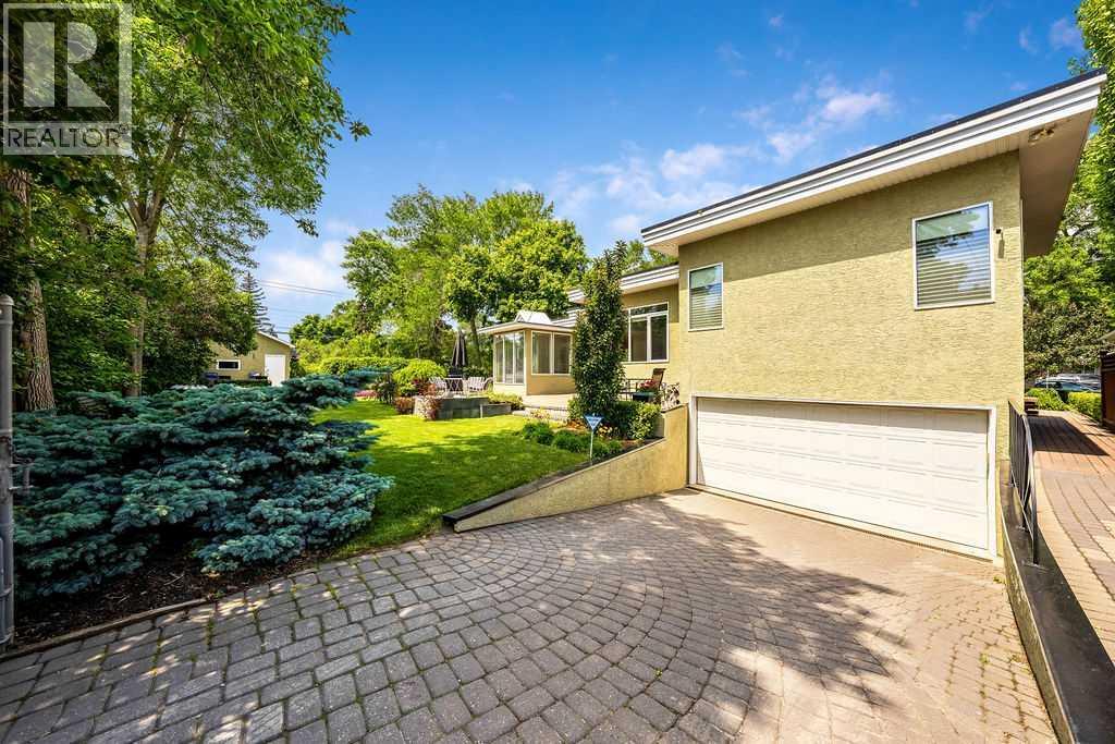 Single Family House Bungalow for Sale in   Avenue NE Renfrew Calgary 