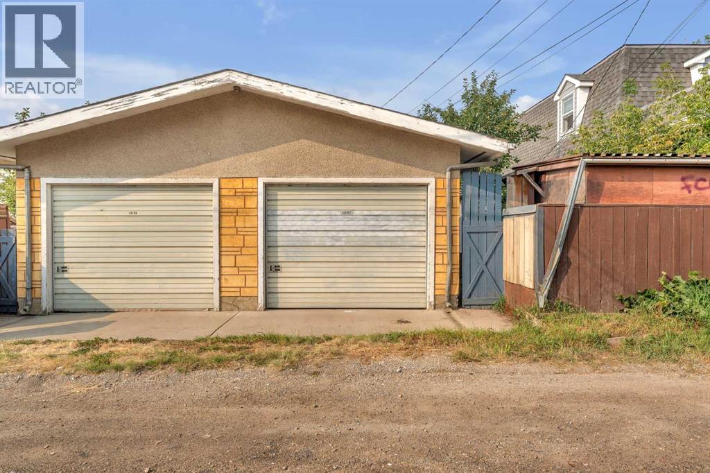 Multi-family House Bungalow for Sale in  /   Avenue SE Albert Park/Radisson Heights Calgary 