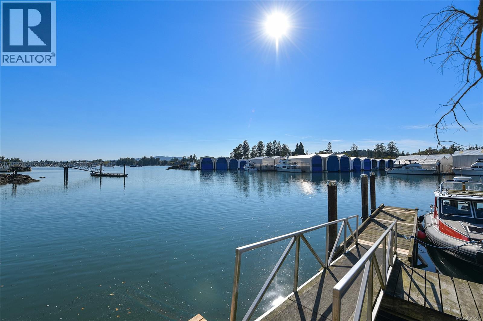 2173 Tryon Rd, North Saanich