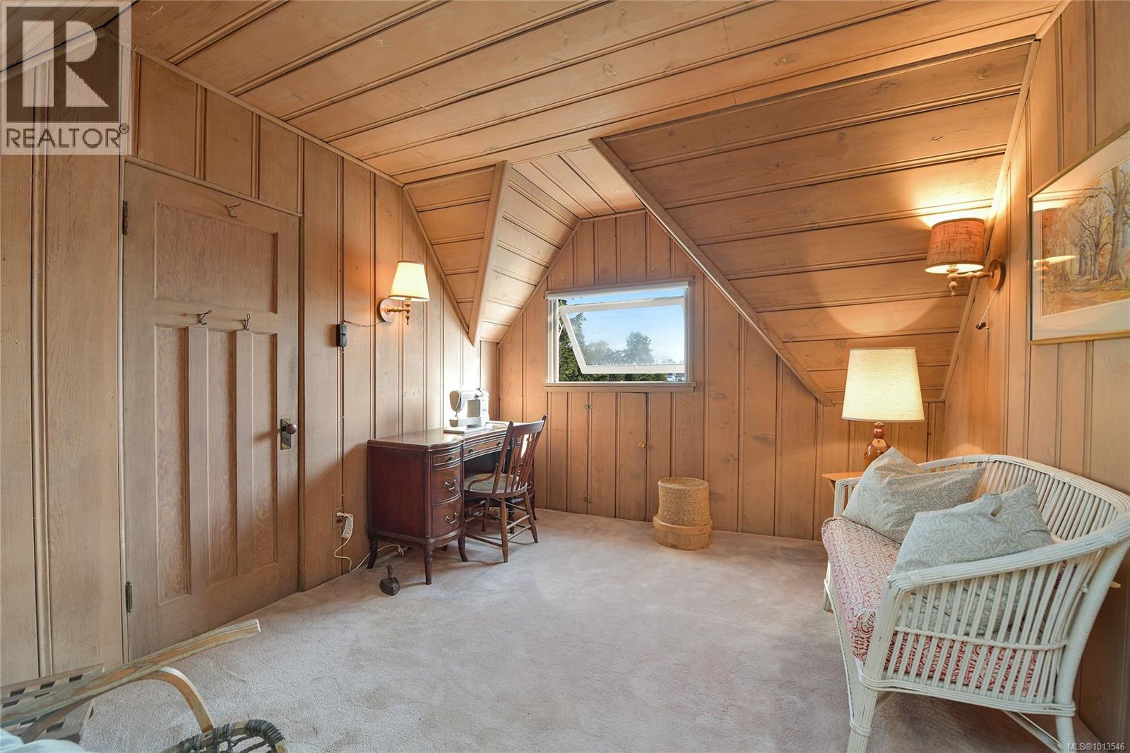 2173 Tryon Rd, North Saanich