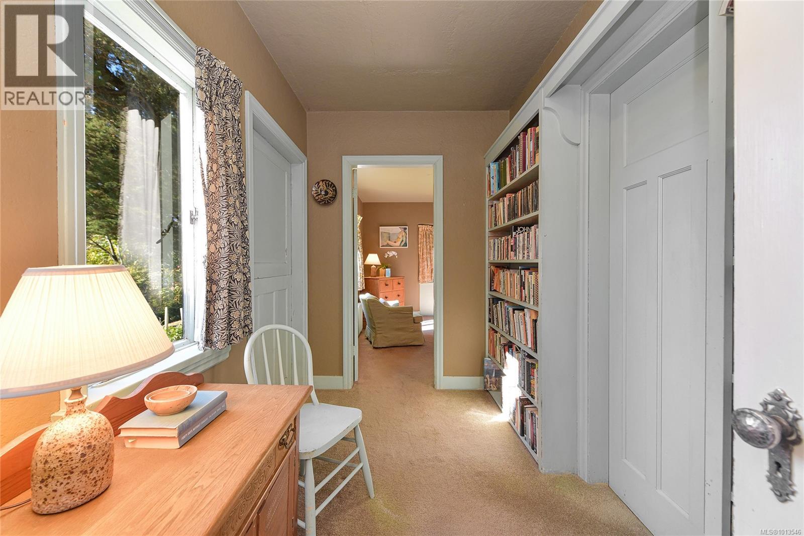2173 Tryon Rd, North Saanich