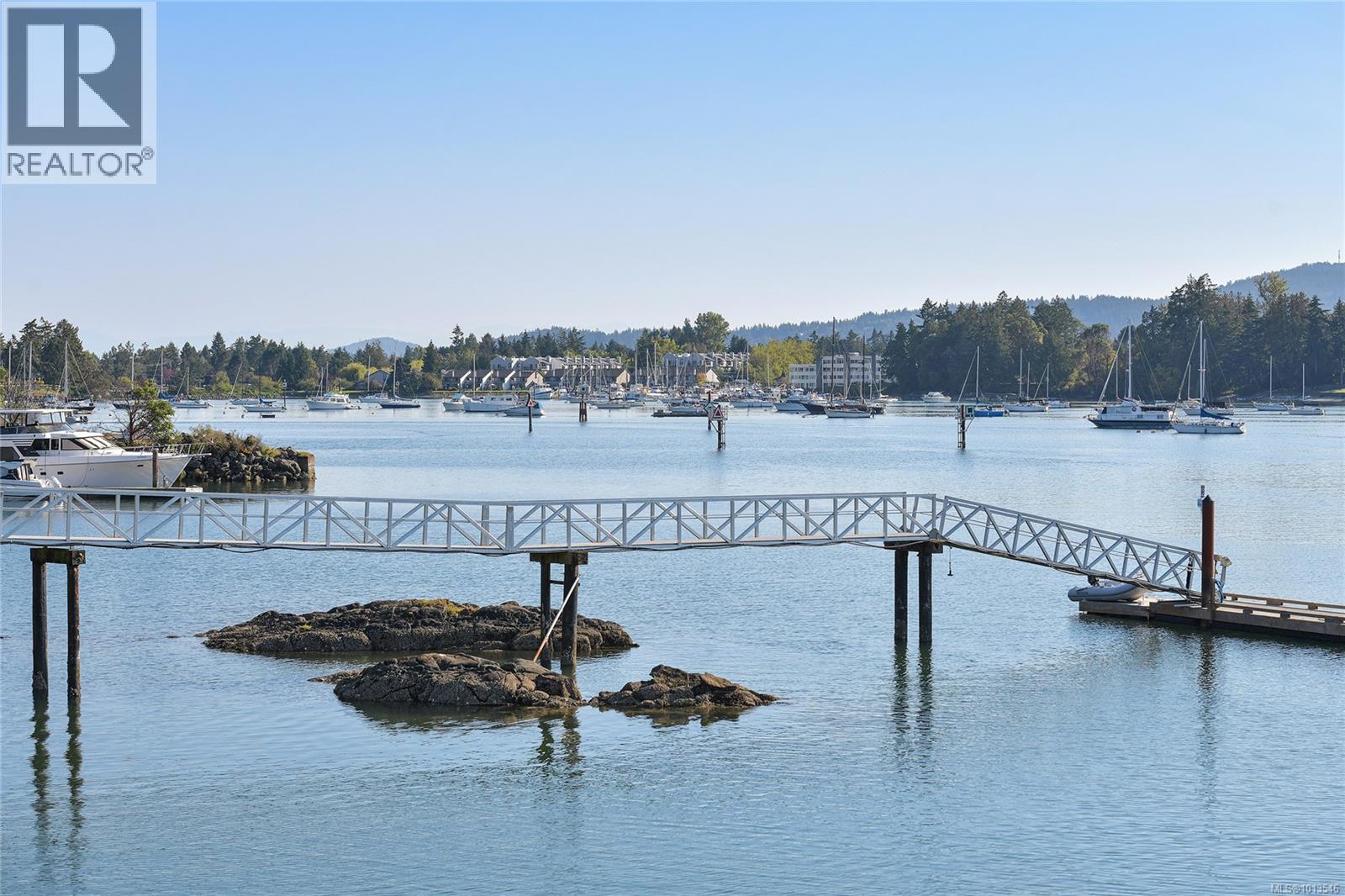 2173 Tryon Rd, North Saanich