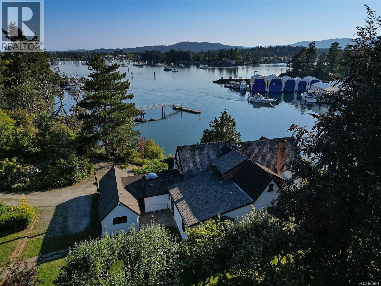 2173 Tryon Rd, North Saanich