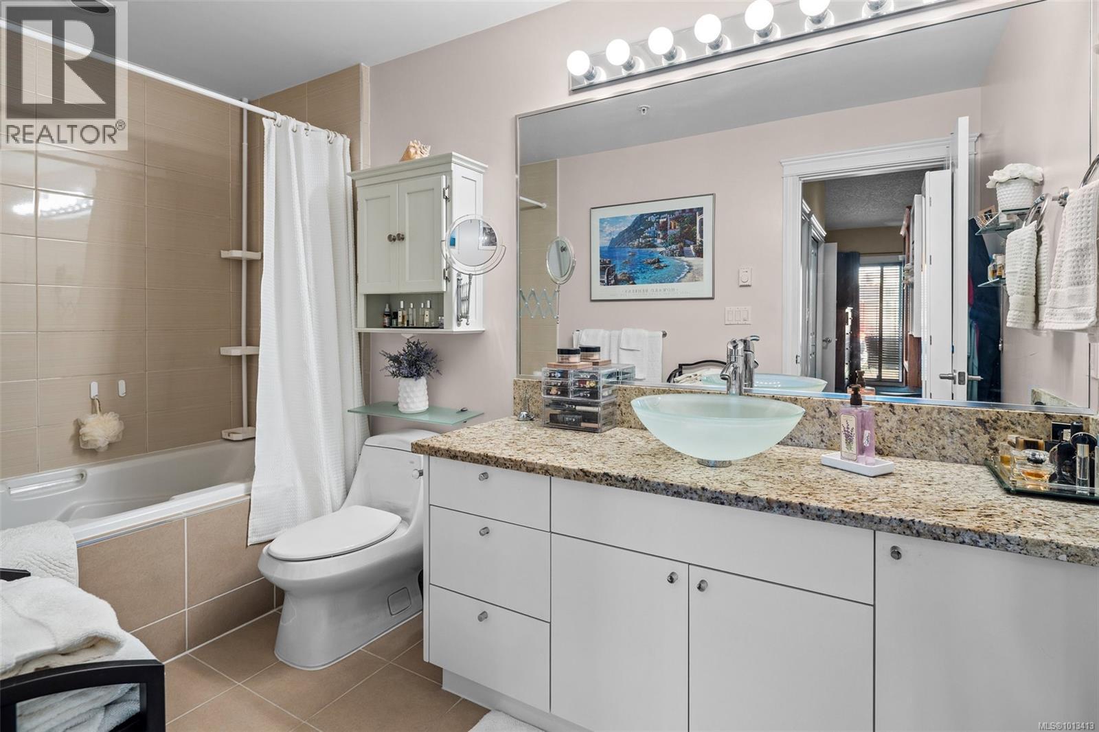 308 751 Goldstream Avenue, Langford