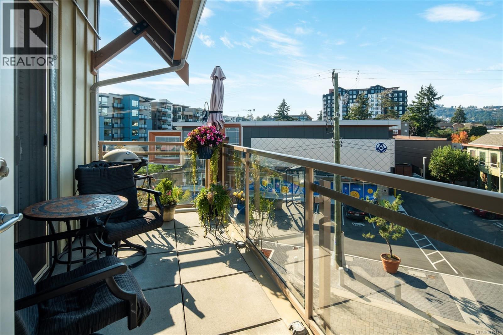 308 751 Goldstream Avenue, Langford