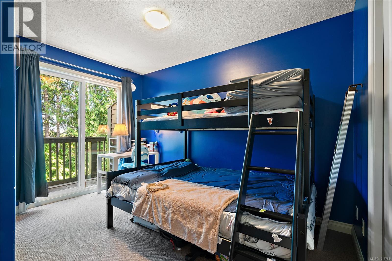 Single Family House Westcoast for Sale in   Mallek Cres Victoria 