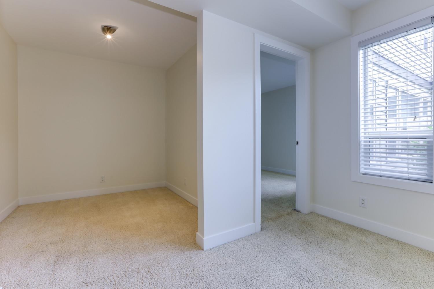 102 46289 YALE ROAD, Chilliwack Proper East, Chilliwack