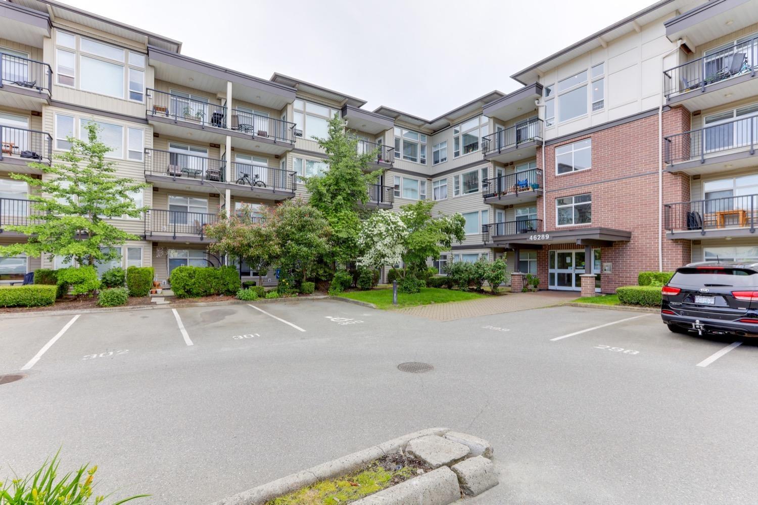 102 46289 YALE ROAD, Chilliwack Proper East, Chilliwack