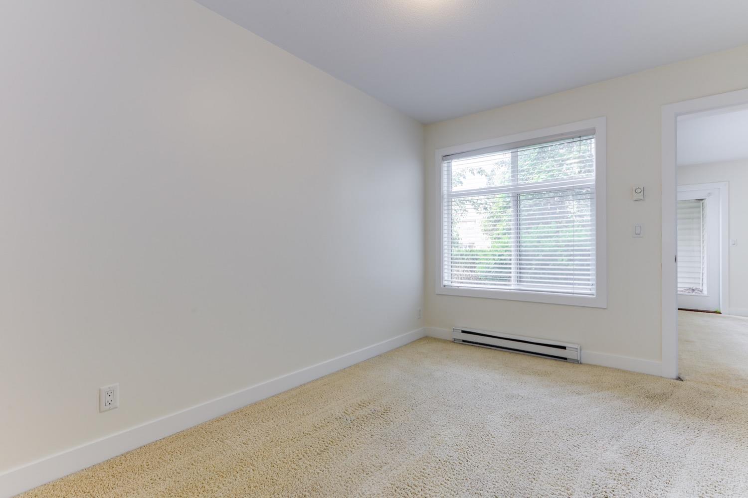 102 46289 YALE ROAD, Chilliwack Proper East, Chilliwack