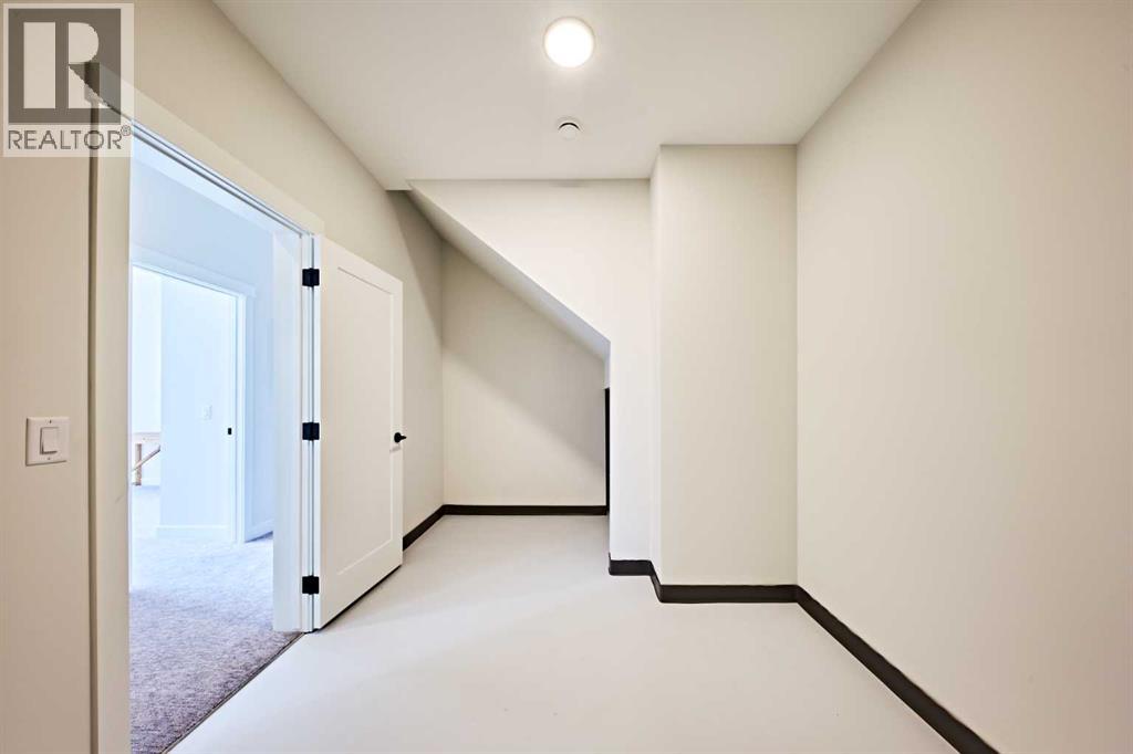 Single Family House for Sale in  Discovery Place SW Discovery Ridge Calgary 