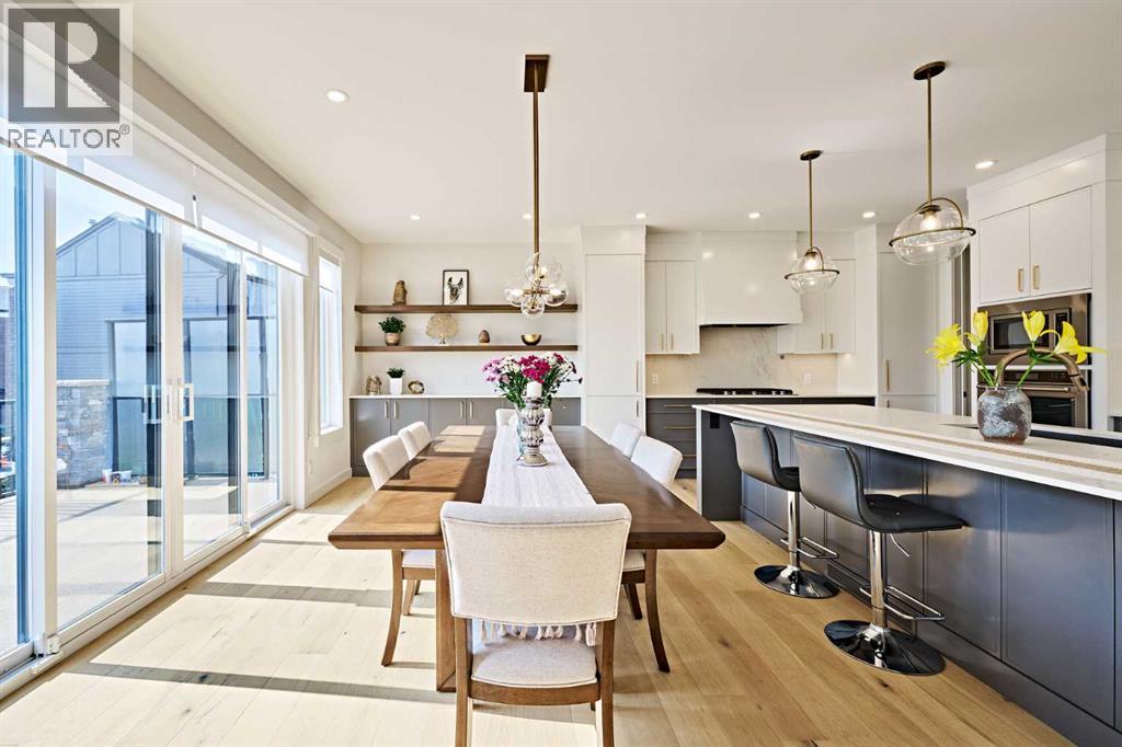 Single Family House for Sale in  Discovery Place SW Discovery Ridge Calgary 