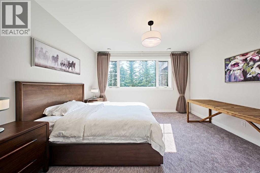 Single Family House for Sale in  Discovery Place SW Discovery Ridge Calgary 