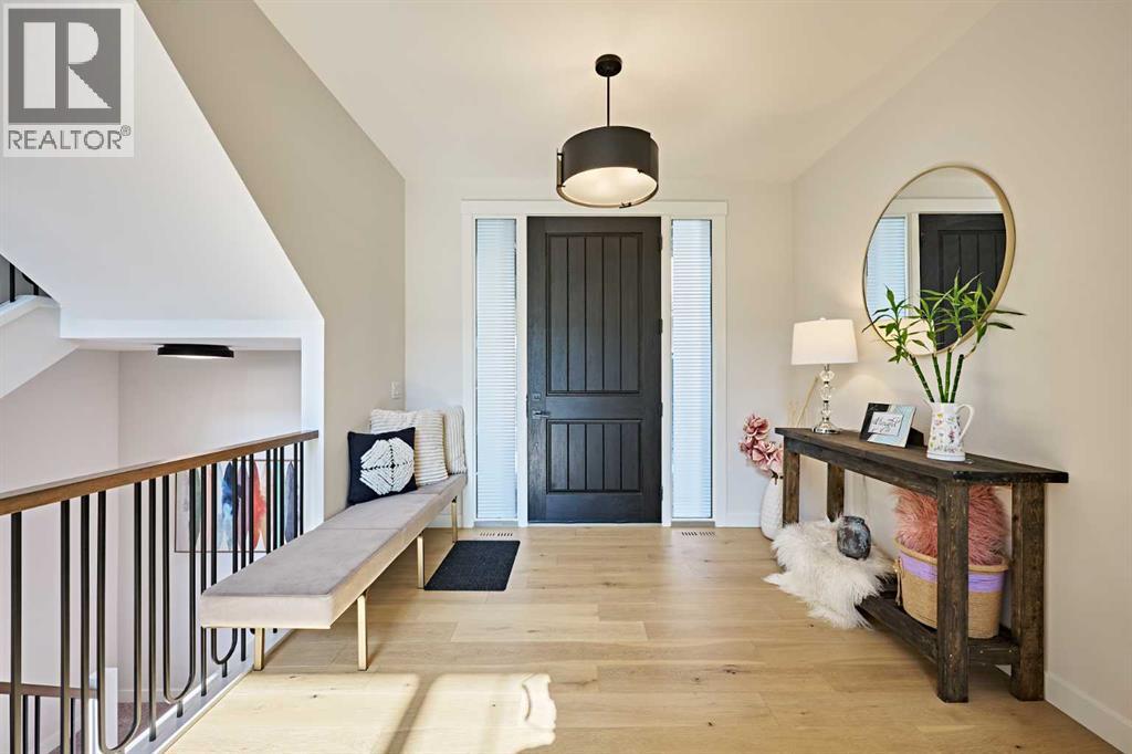 Single Family House for Sale in  Discovery Place SW Discovery Ridge Calgary 