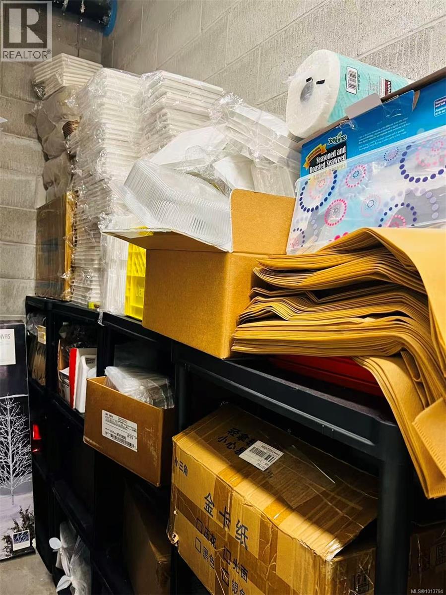 101 732 Broughton St, Victoria