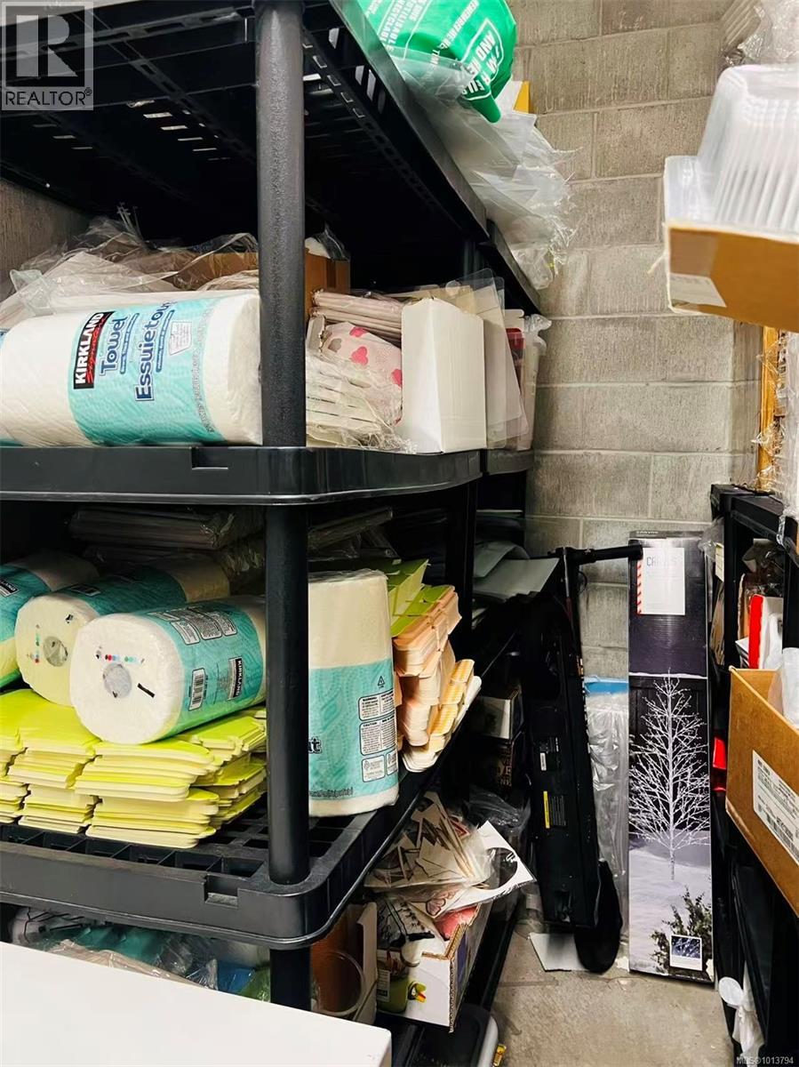 101 732 Broughton St, Victoria