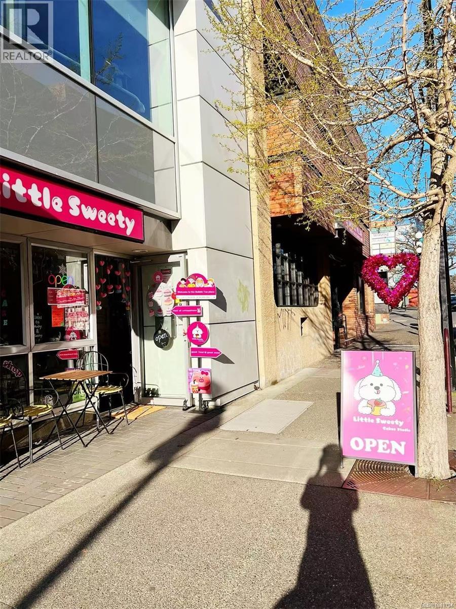 101 732 Broughton St, Victoria