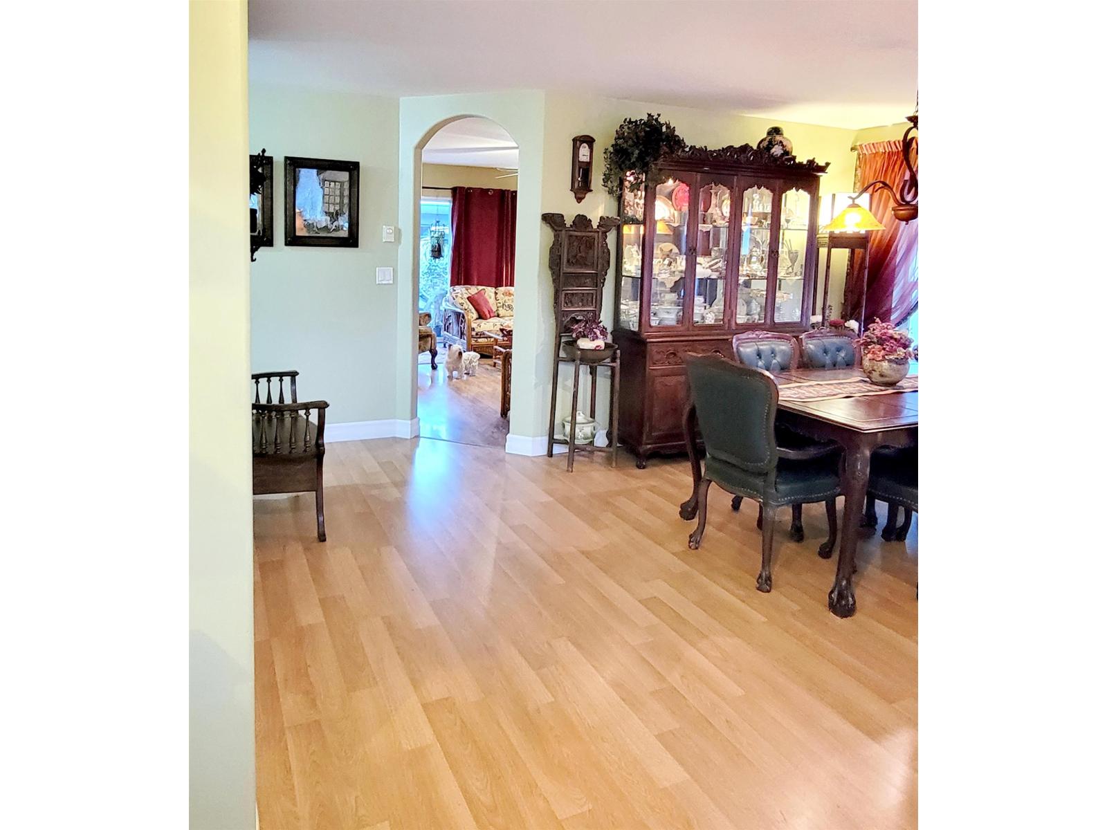 356 CHESTNUT AVENUE, Harrison Hot Springs, Harrison Hot Springs