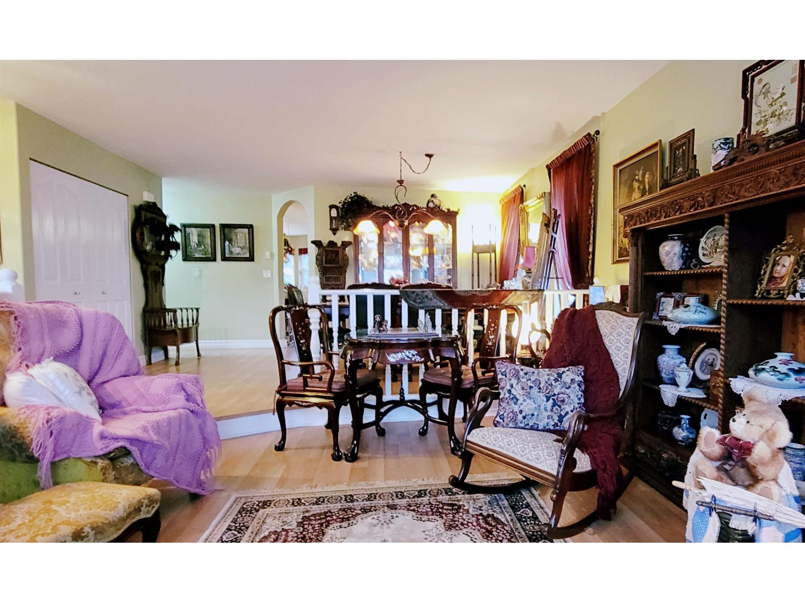 356 CHESTNUT AVENUE, Harrison Hot Springs, Harrison Hot Springs