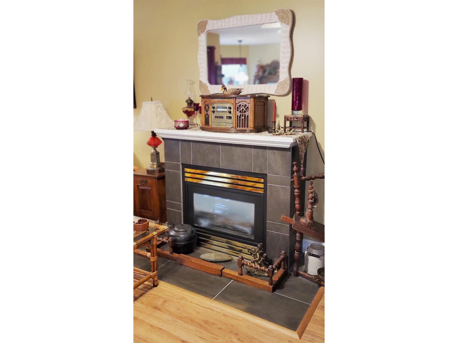 356 CHESTNUT AVENUE, Harrison Hot Springs, Harrison Hot Springs