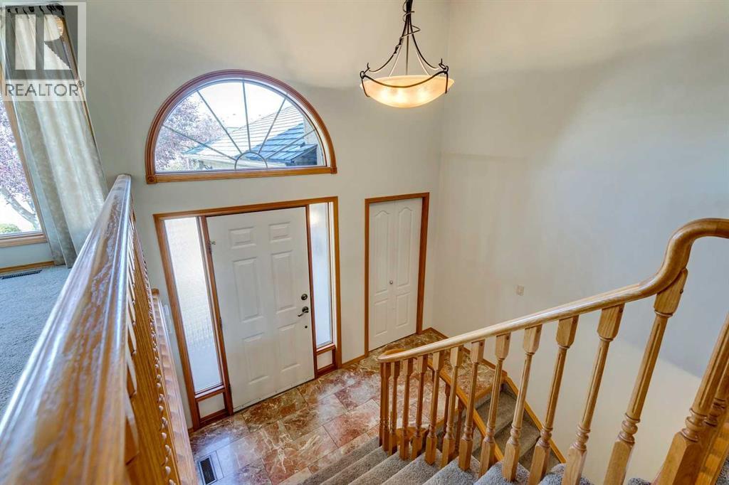 Single Family House Bi-level for Sale in  Hawkstone Drive NW Hawkwood Calgary 
