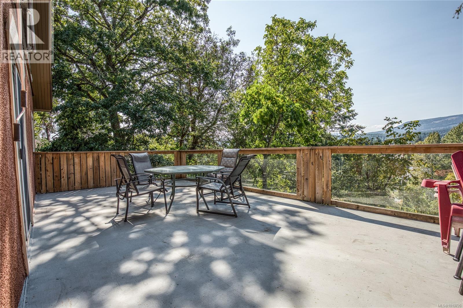 415 Machleary St, Nanaimo