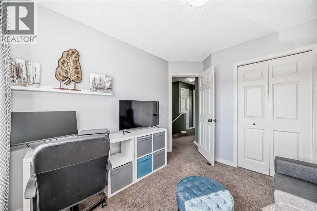 28 Sunset Road, Cochrane