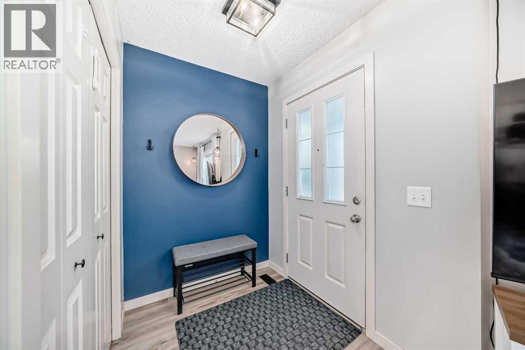 28 Sunset Road, Cochrane