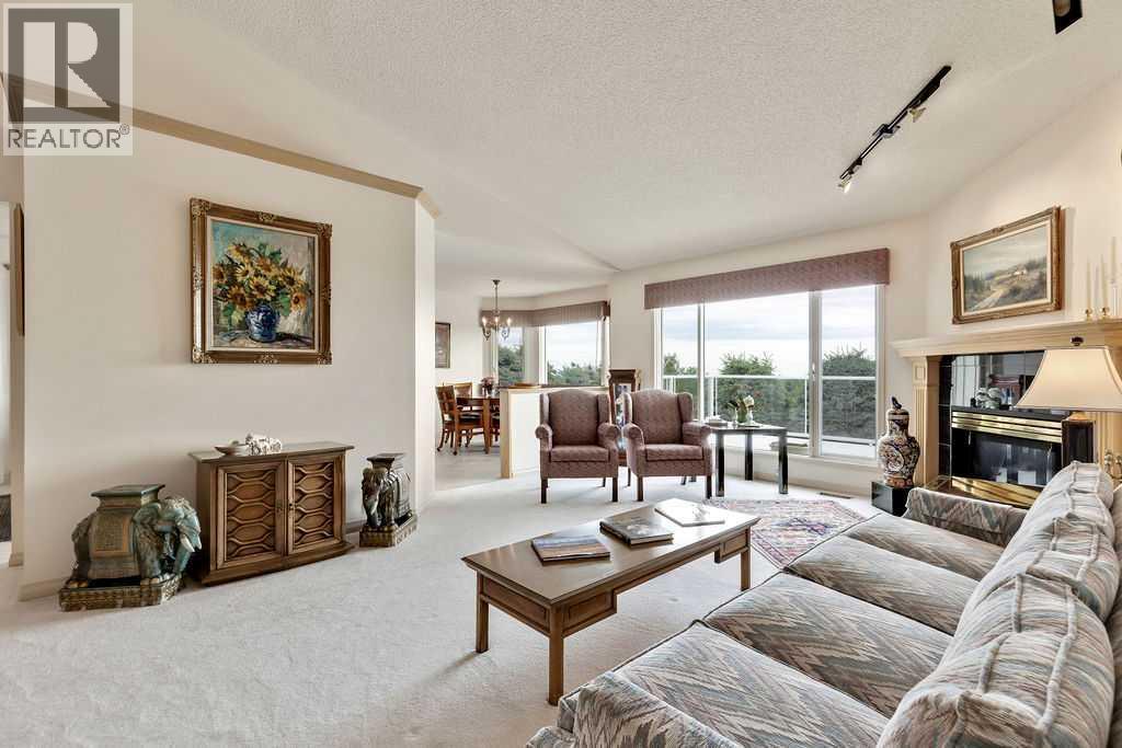Single Family House Bungalow for Sale in  Signal Hill Drive SW Signal Hill Calgary 