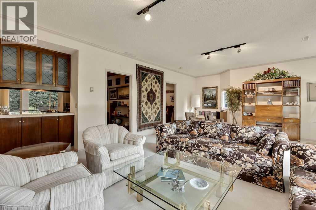 Single Family House Bungalow for Sale in  Signal Hill Drive SW Signal Hill Calgary 