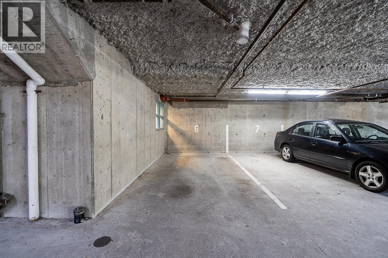 102 3188 CAMOSUN STREET, Vancouver