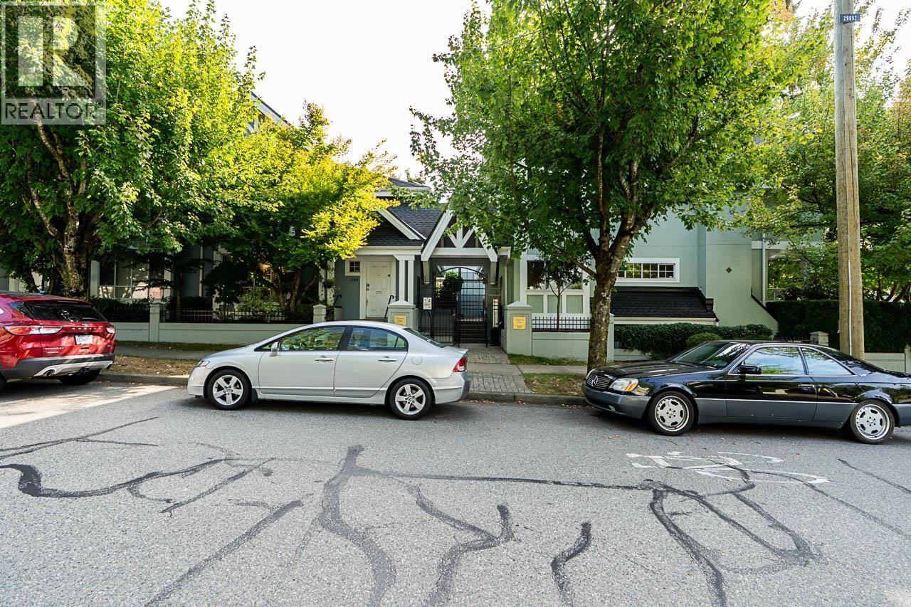 102 3188 CAMOSUN STREET, Vancouver