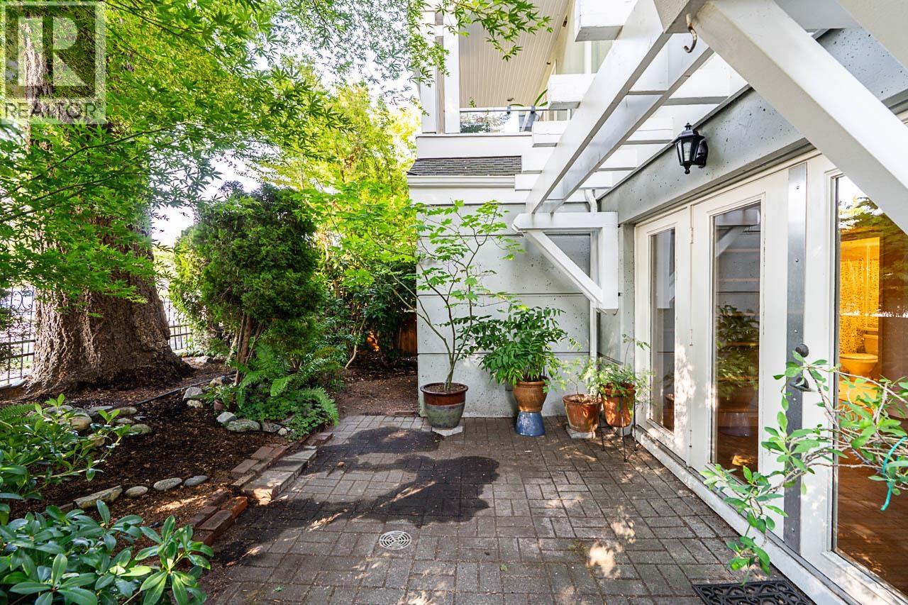 102 3188 CAMOSUN STREET, Vancouver