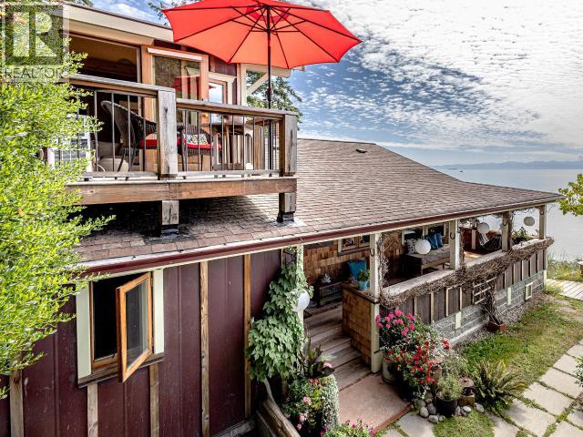3265 ATREVIDA ROAD, Powell River