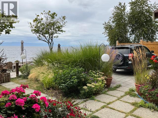 3265 ATREVIDA ROAD, Powell River