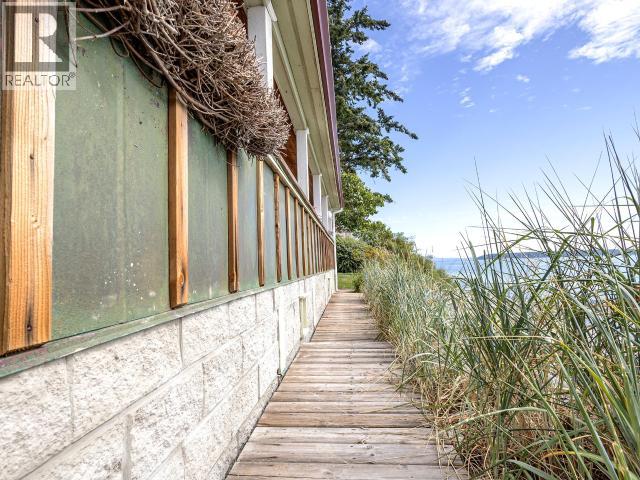 3265 ATREVIDA ROAD, Powell River